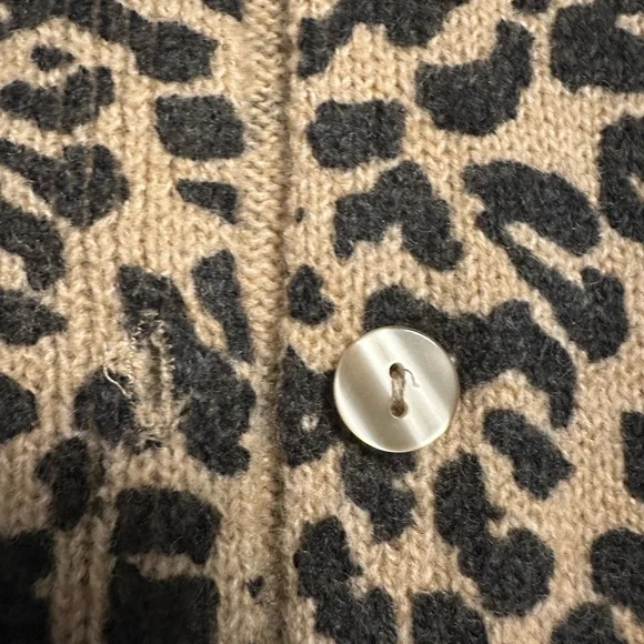 NWT- Leopard Print Cardigan - Picture 4 of 7